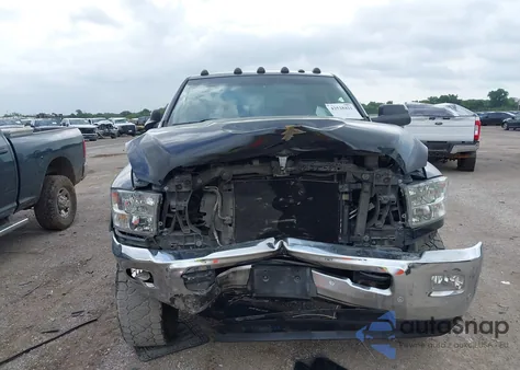 2017 Ram 2500 Tradesman 4X4 6'4 Box из США, поврежденный, VIN 3C6UR5CL2HG713538